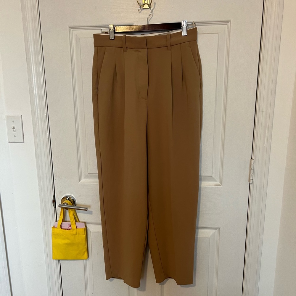 Aritzia The Effortless Pant™ Cropped